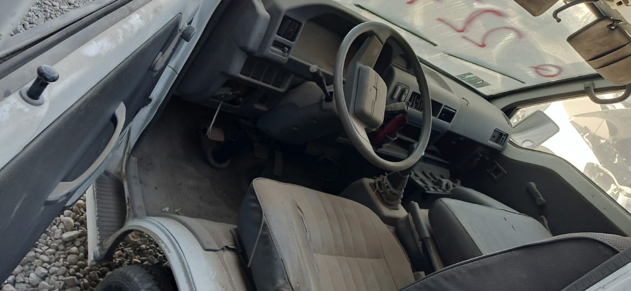  Mitsubishi L300  USADO